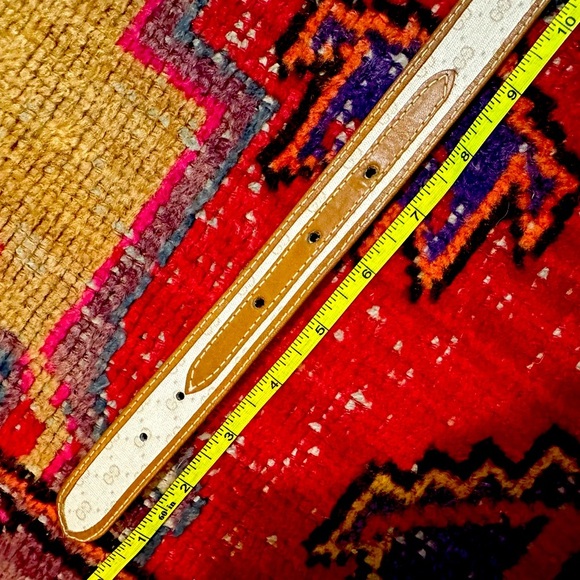 Vintage GUCCI Logo Belt size 75 or 24/0 XS - Picture 8 of 16